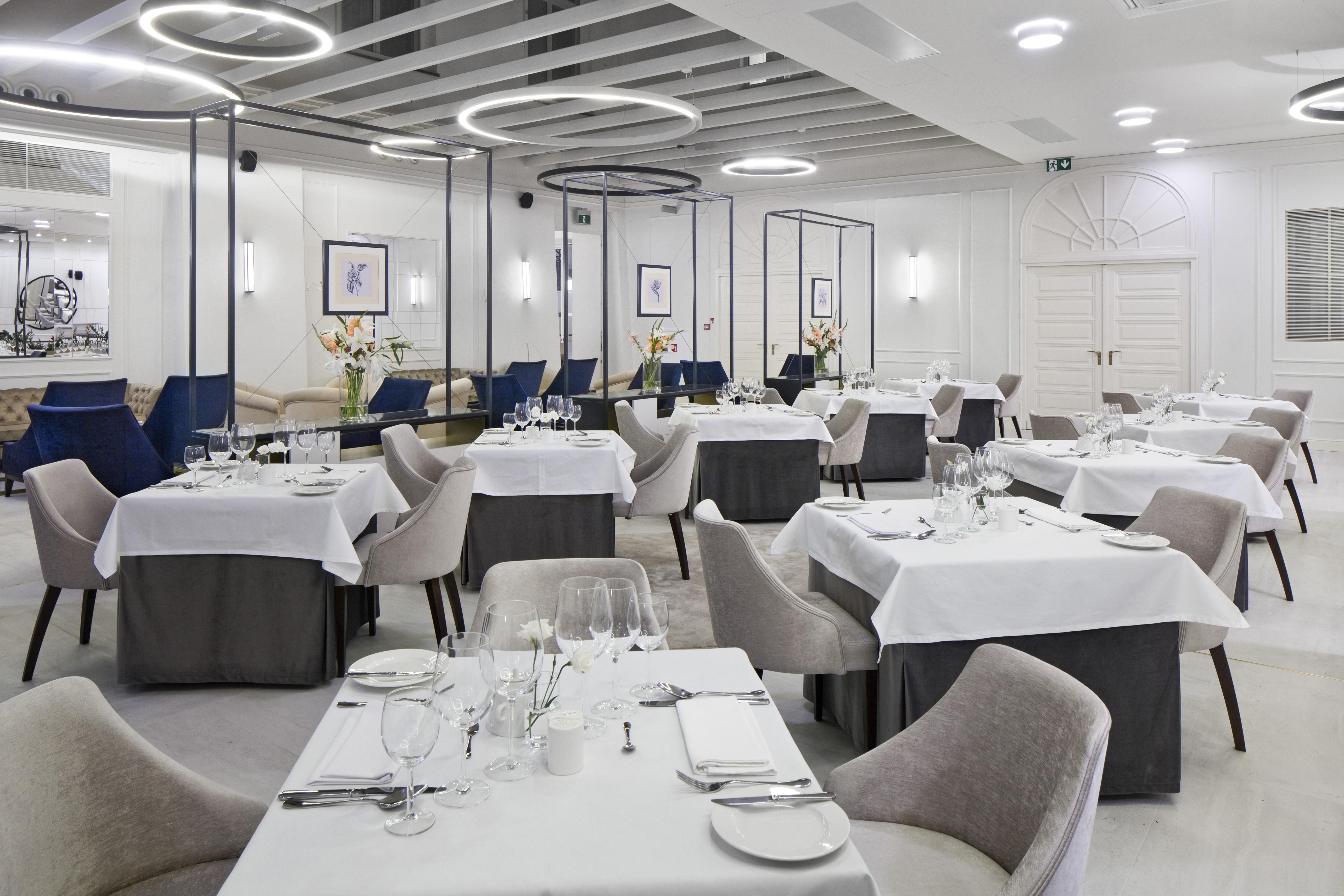 Hotel Wyndham Grand Old Town 5*