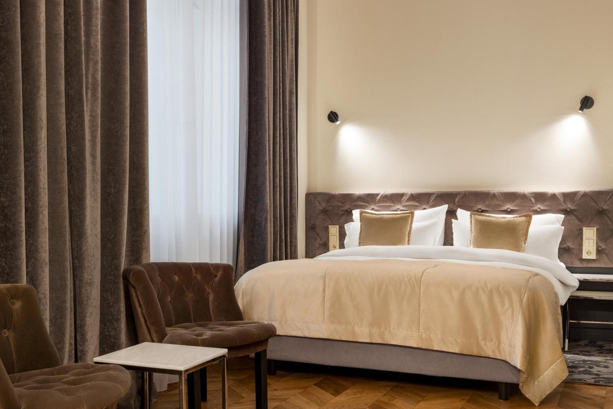 Hotel Wyndham Grand Old Town 5*