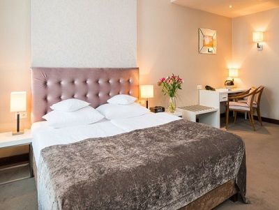 Wyndham Grand Old Town 5*