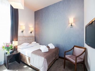 Wyndham Grand Old Town Hotel 5*